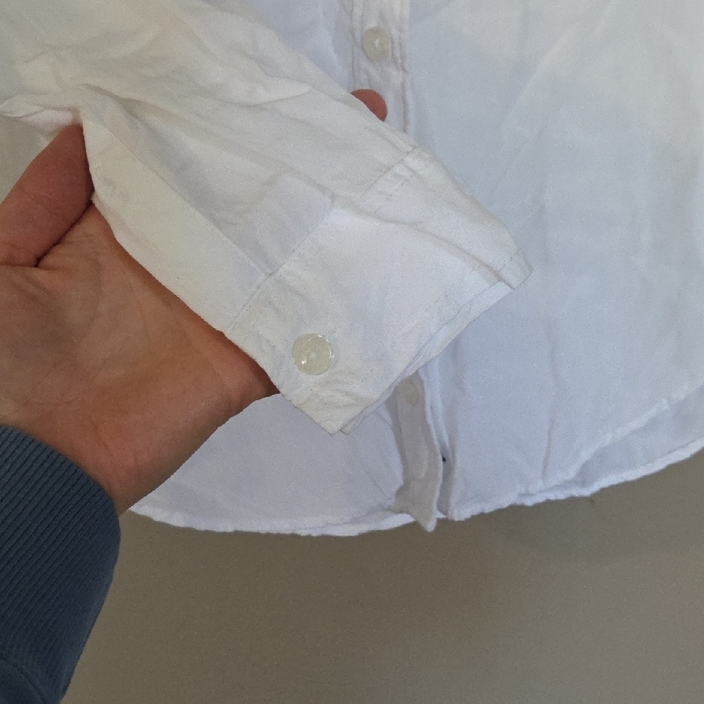 NWOT Abercrombie & Fitch White Casual Button Down Shirt💥Buy2Get1Free💥 - Picture 3 of 3